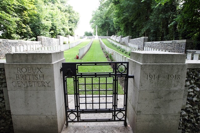 Le Rœux Cemetery 1